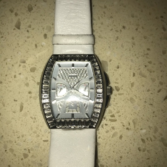 Guess Swarovski White Leather Strap Ladies Watch - Picture 6 of 8